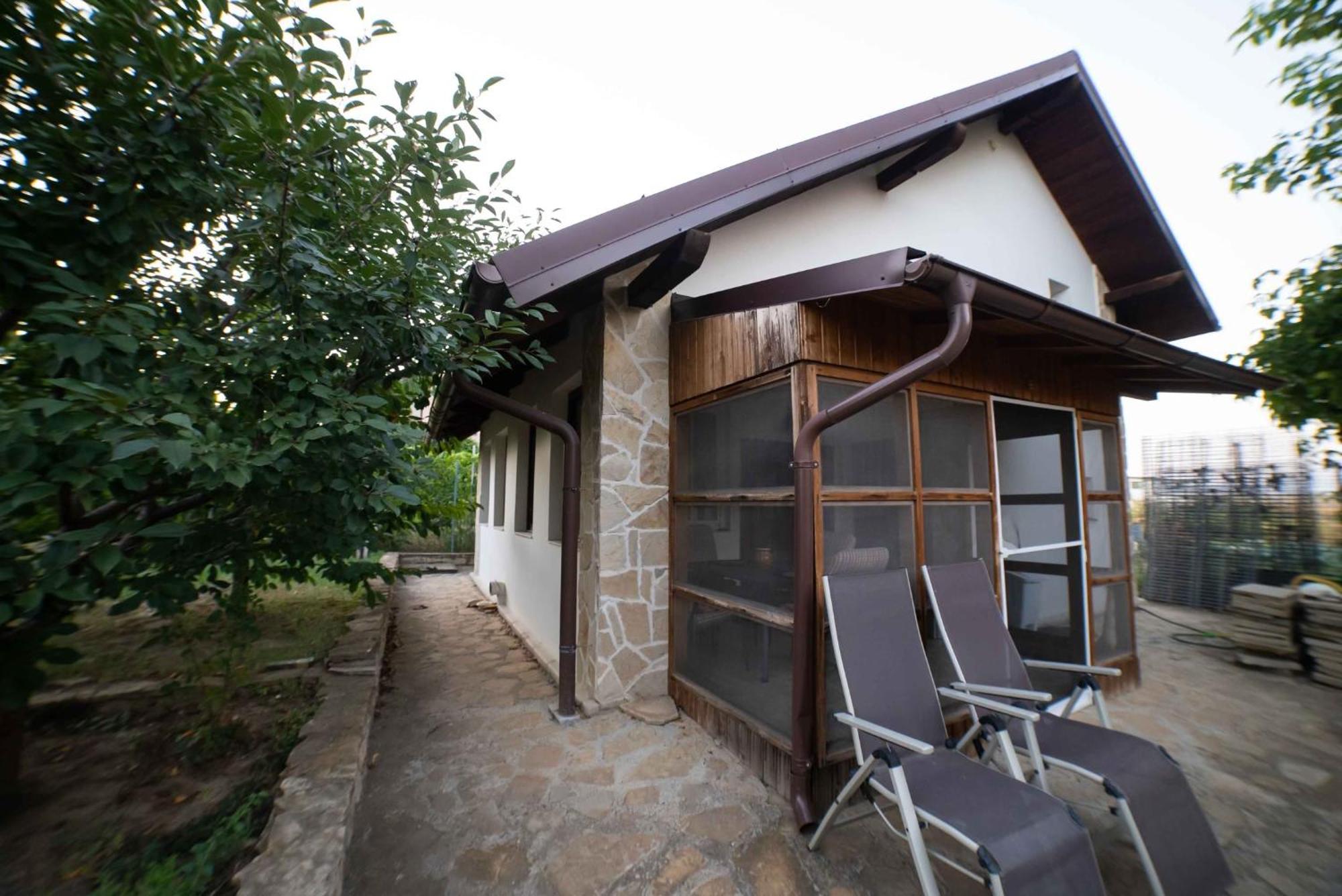 Full-House Si Gradina In Bucovina, Lisaura Exterior foto